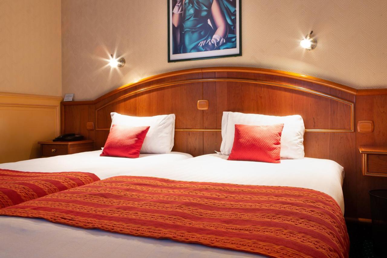 Hotel De La Paix ลีลล์ ภายนอก รูปภาพ