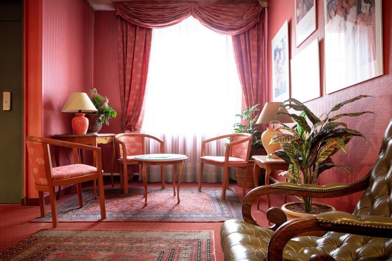 Hotel De La Paix ลีลล์ ภายนอก รูปภาพ