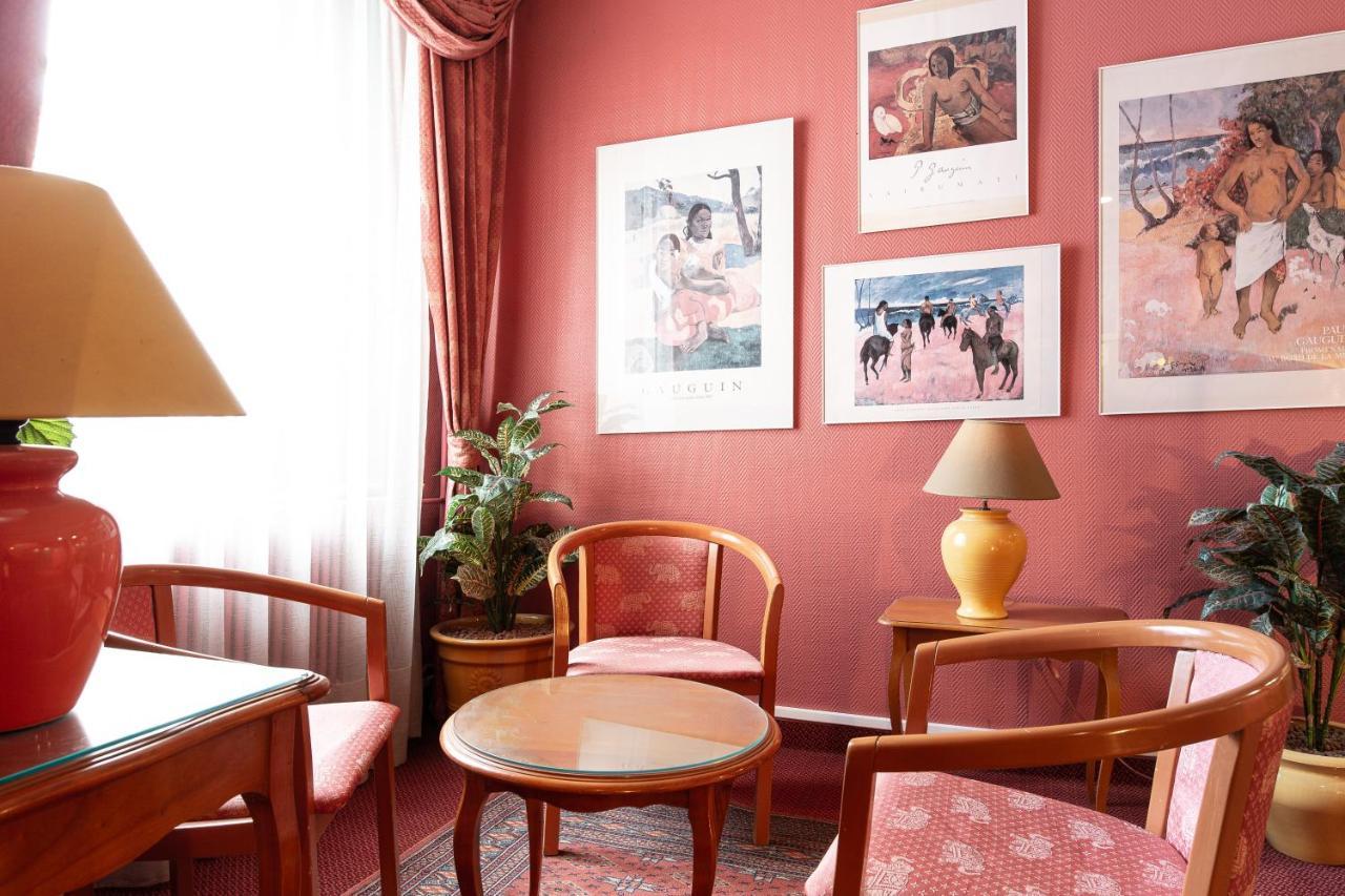 Hotel De La Paix ลีลล์ ภายนอก รูปภาพ