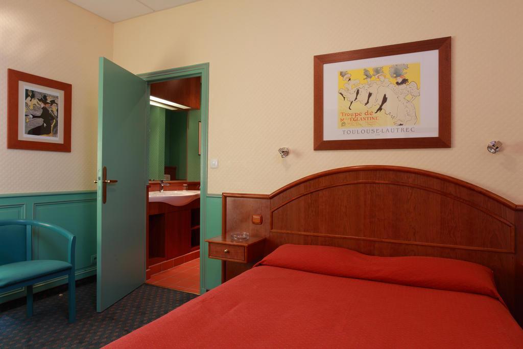 Hotel De La Paix ลีลล์ ภายนอก รูปภาพ