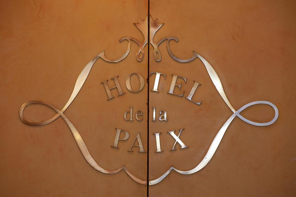 Hotel De La Paix ลีลล์ ภายนอก รูปภาพ