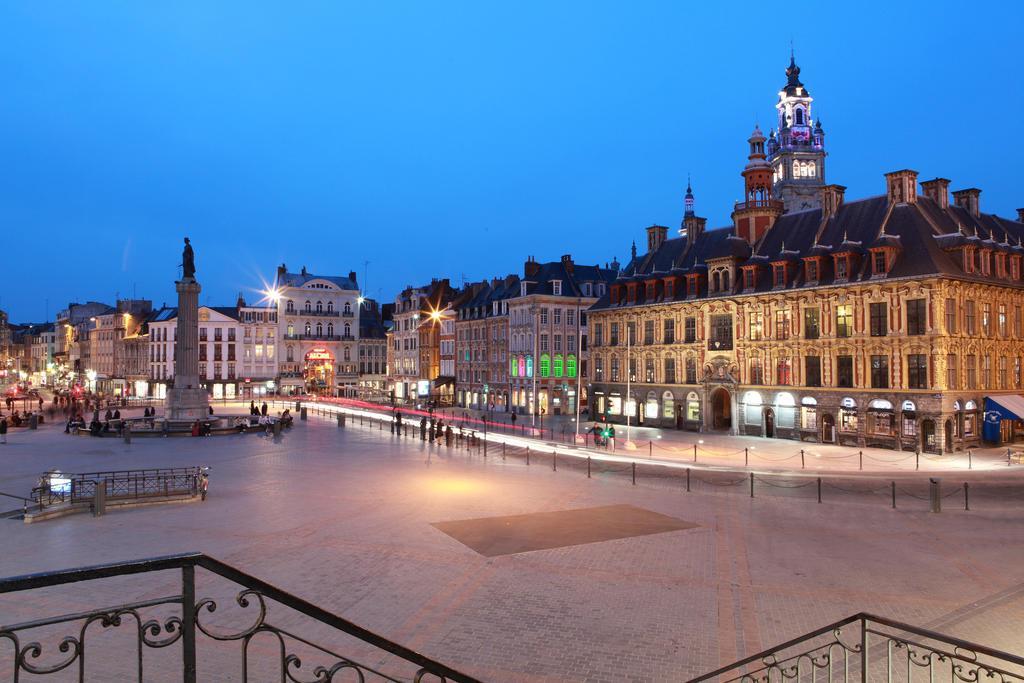 Hotel De La Paix ลีลล์ ภายนอก รูปภาพ