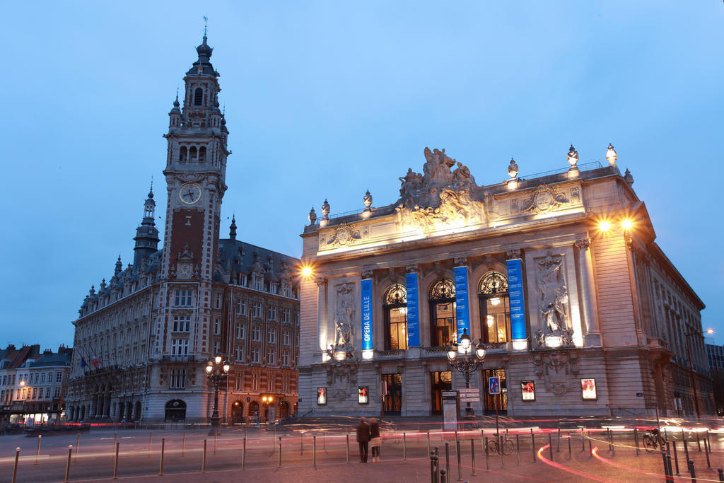 Hotel De La Paix ลีลล์ ภายนอก รูปภาพ